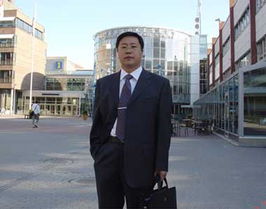 秦梦华——制浆造纸生物技术专家,泰山学院院长,教授
